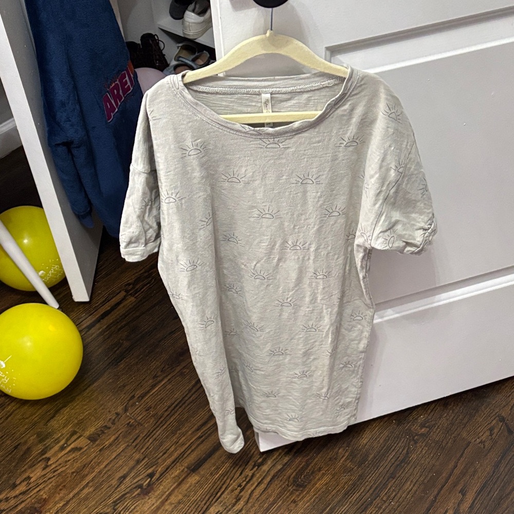 Rylee + Cru Light Grayish green dress with suns